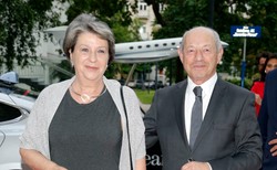 Założyciele firmy kosmetycznej Dr Irena Eris zaszczepieni poza kolejnością