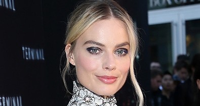 Margot Robbie cuki és szexi egyszerre ebben a szettben