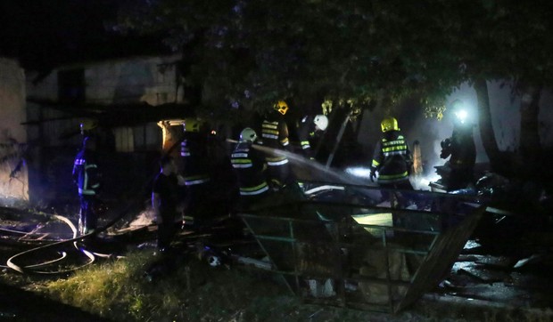 hronika požar ulica milutina milankovića foto oliver bunić