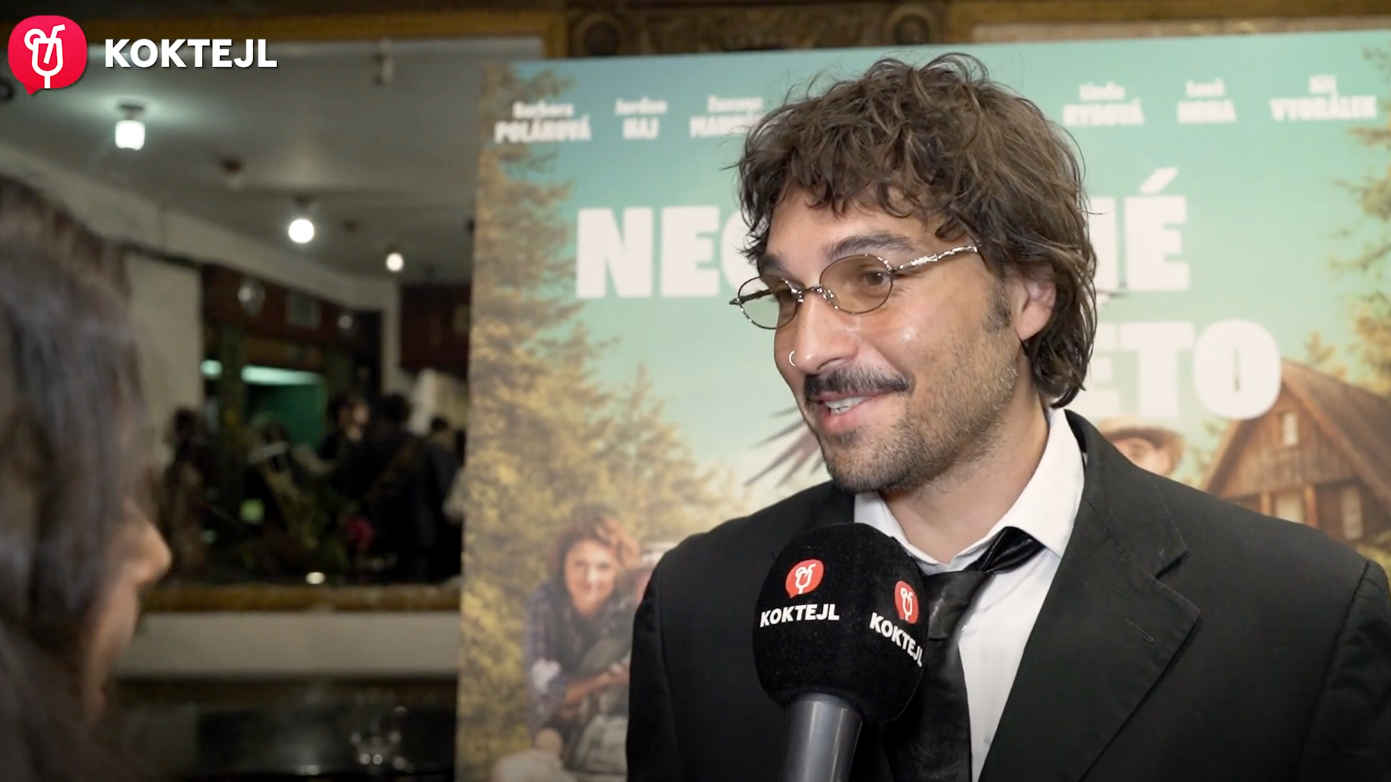 Herec a hudobník Jordan Haj.