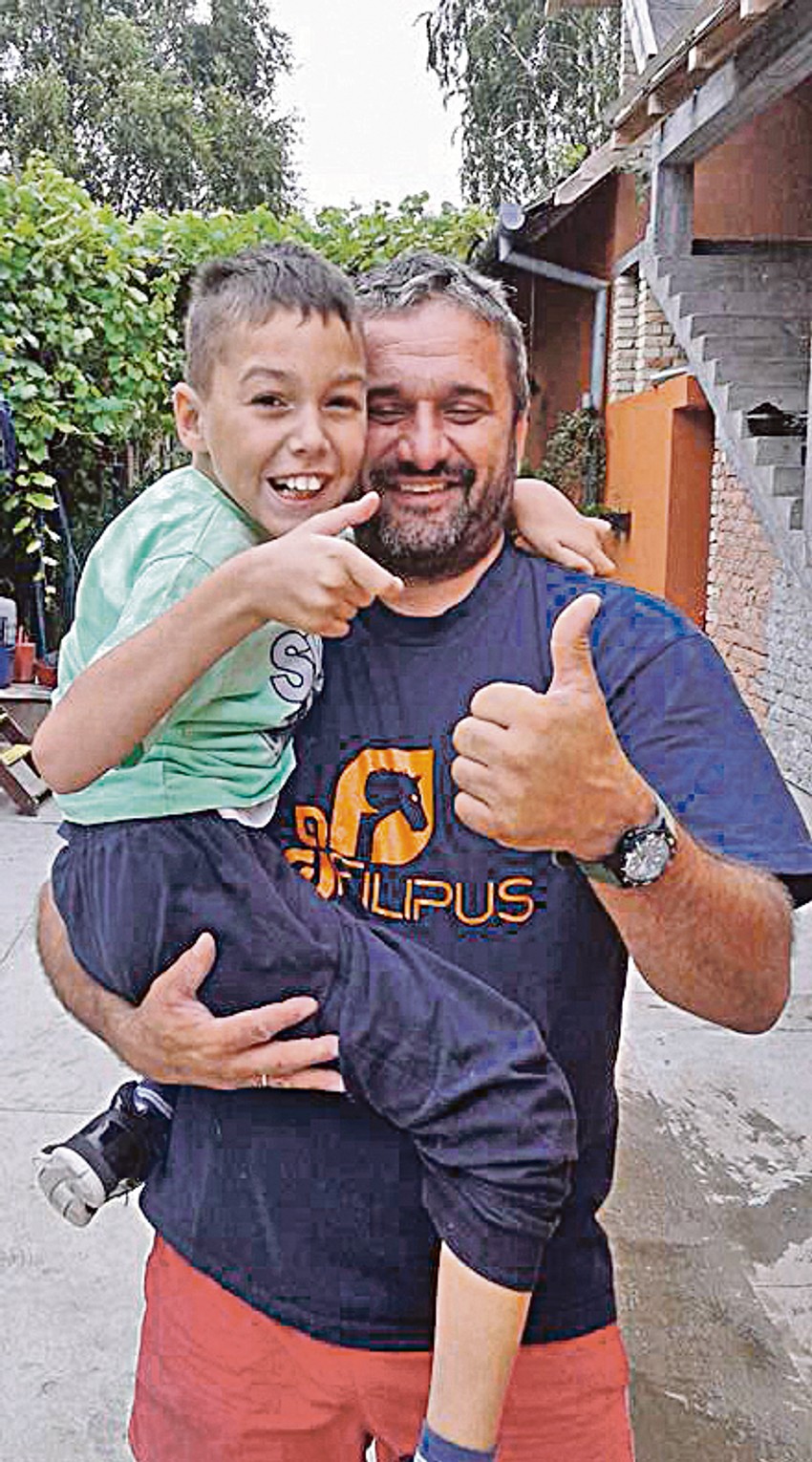 Oni imaju mene i još malo koga: Miša sa svojim štićenikom