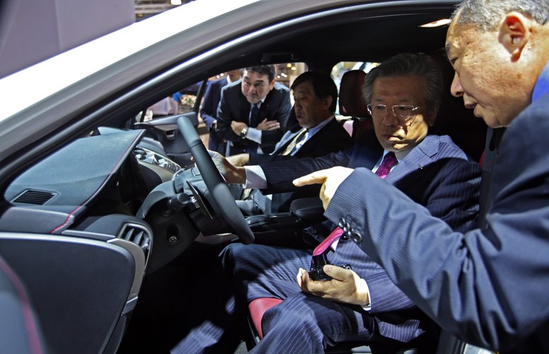 Salon samochodowy w Moskwie