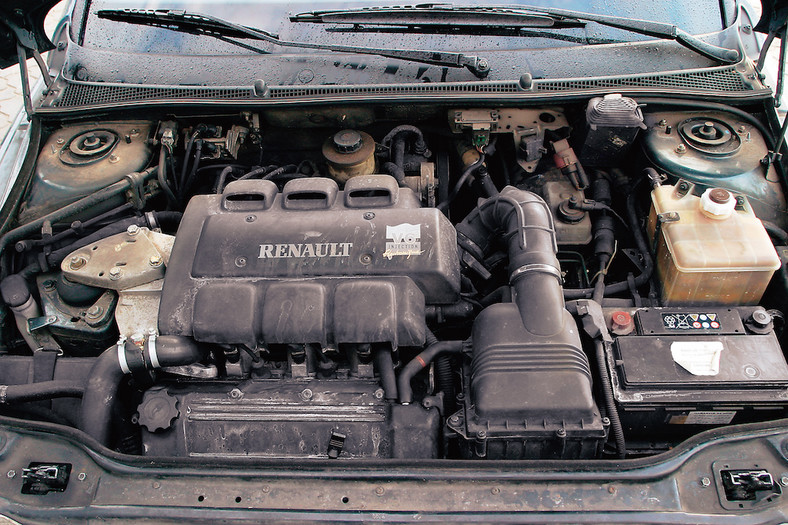 Renault Laguna V6