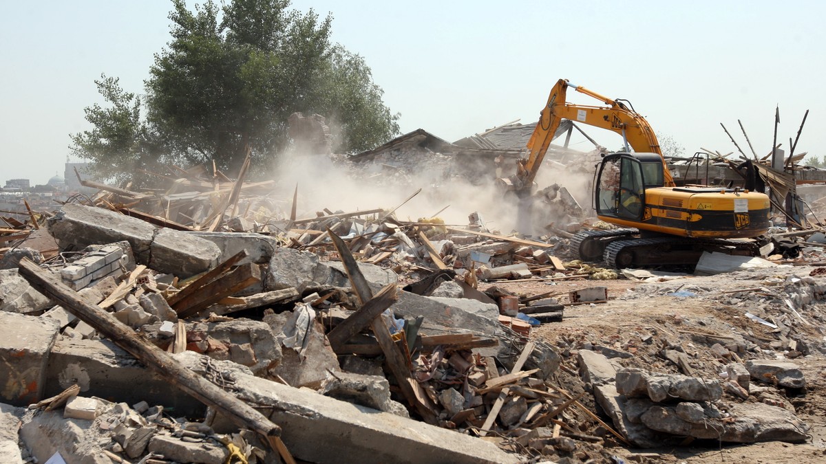 Rušenje 233 zgrade na Savskoj promenadi Foto: M.Metlaš
