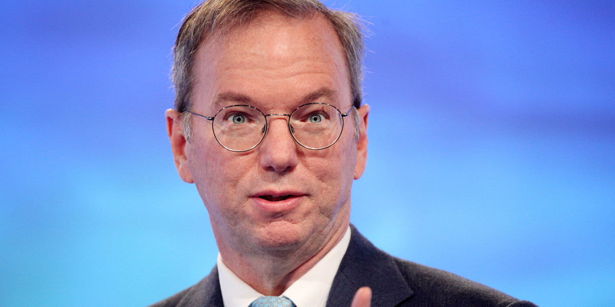 Stolen emails reveal a tight relationship between Google's Eric Schmidt and the Clintons