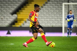 Piłkarz Crystal Palace ofiarą szantażu. Wspiera go trener