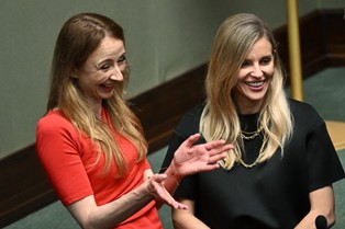 Płaca minimalna w 2025 roku. Wiemy, na jakich zasadach będzie określana