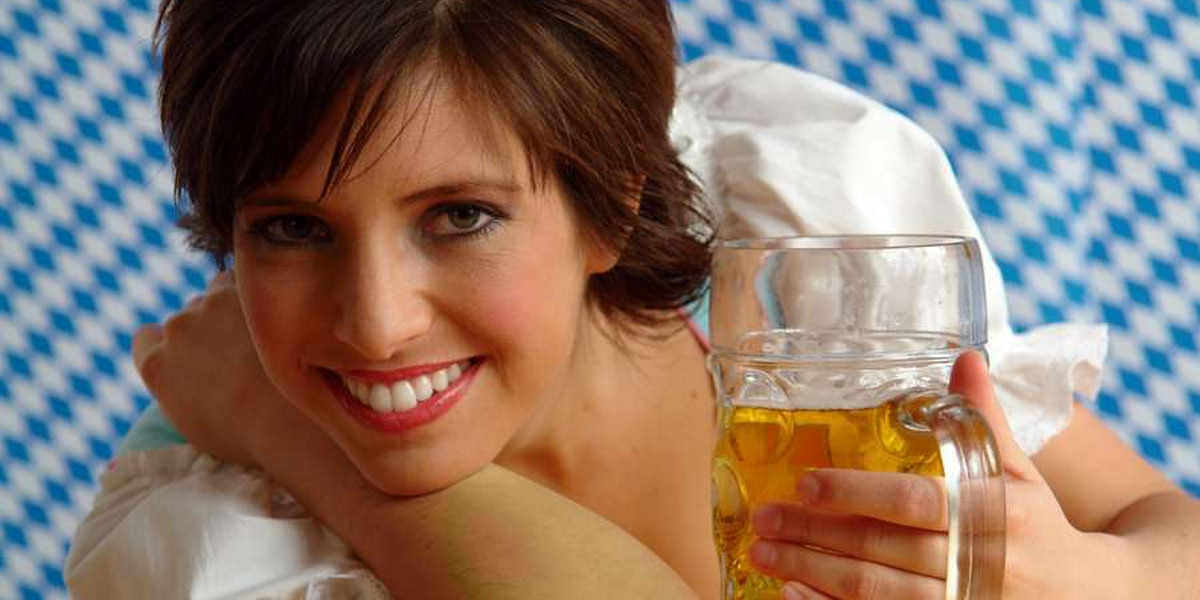 Piwo szkodzi kobiecej skórze