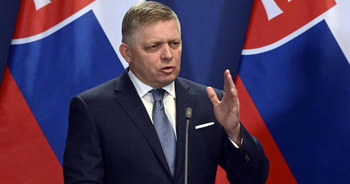 The Prime Minister of Slovakia is an opponent of Ukraine in NATO.  He gave a reason
