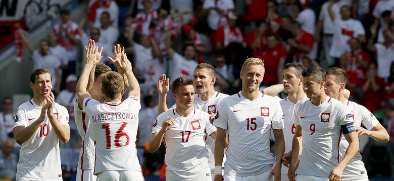 Polscy piłkarze po awansie do ćwierćfinału Euro 2016: Nikt za nas nie musi się wstydzić