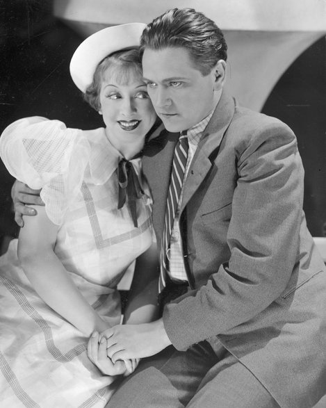 Janina Romanówna i Eugeniusz Bodo w spektaklu "Szczęśliwy pech" (1935)
