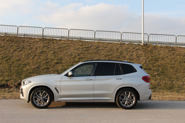 BMW X3 M40i