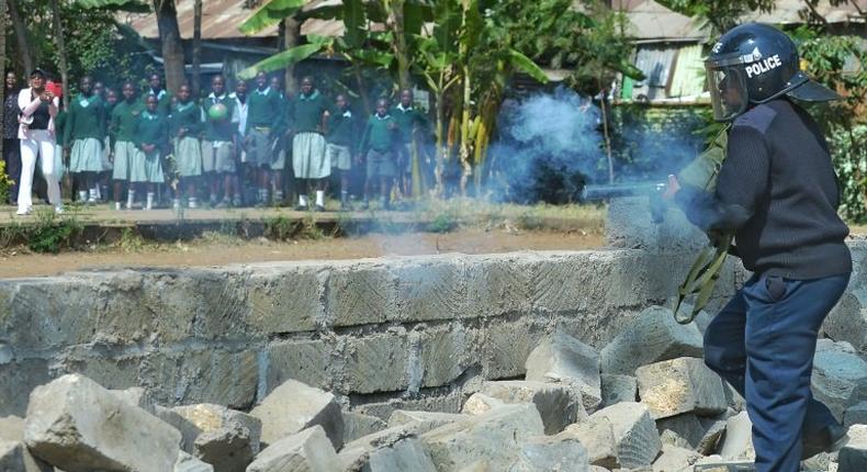 Psychiatric patients in Nairobi climbed over a wall to escape during a staff strike