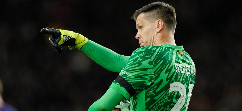Szczęsny raz wyciągnął piłkę z siatki. Lewandowski zdjęty z boiska. Barcelona w ćwierćfinale Ligi Mistrzów