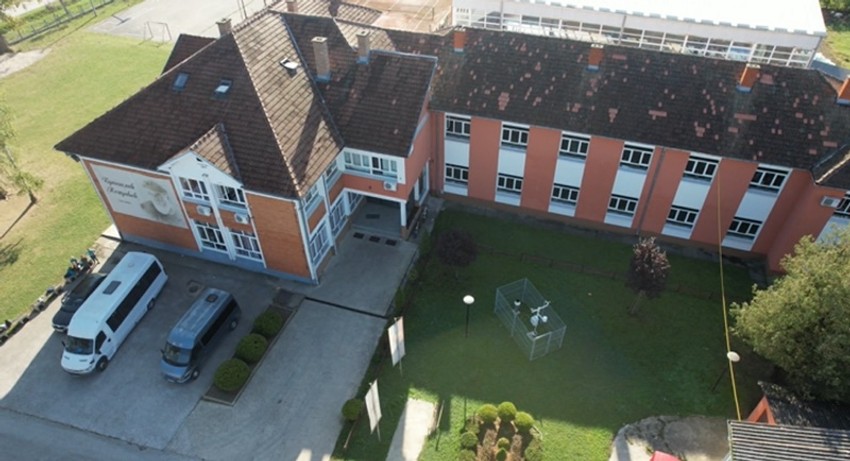 OŠ „Branislav Petrović” u Slatini