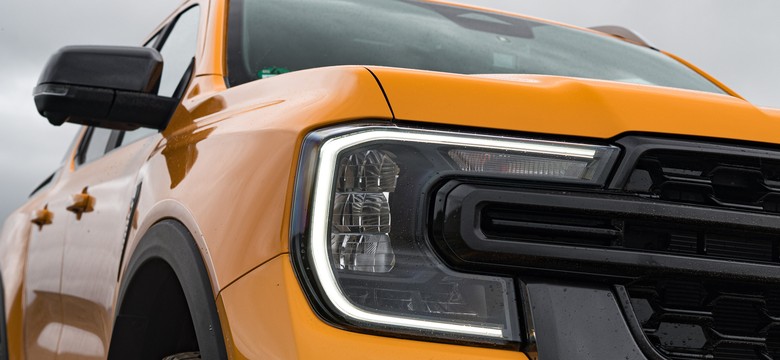 Nowy Ford trzęsie rynkiem. Ta wersja spala 2,8 l/100 km