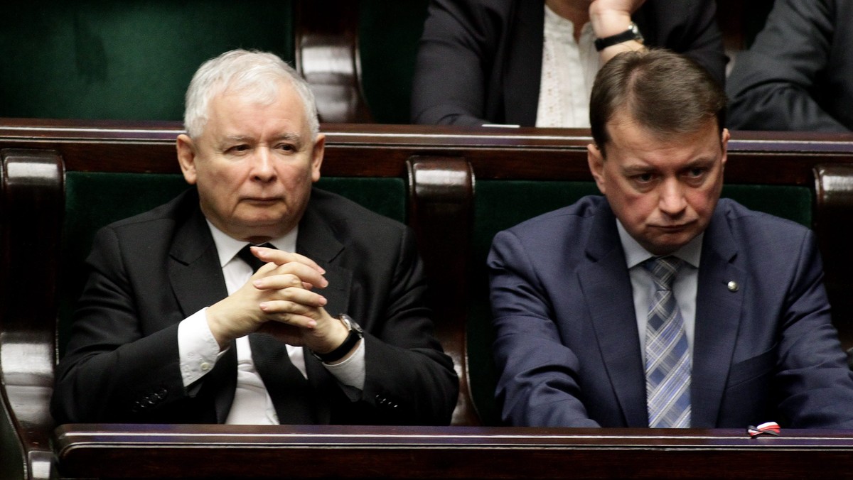 PiS chce, aby Sejm na rozpoczynającym się w środę posiedzeniu zajął się wnioskiem o powołanie komisji śledczej do zbadania sprawy tzw. afery taśmowej. Według posłów PiS są "nowe okoliczności" dotyczące tej sprawy i przedstawiciele rządu powinni się do nich odnieść.