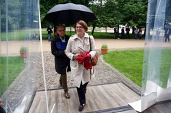 Pitera krytykuje pomysły Sikorskiego: Te sprawy rozwiązuje się inaczej