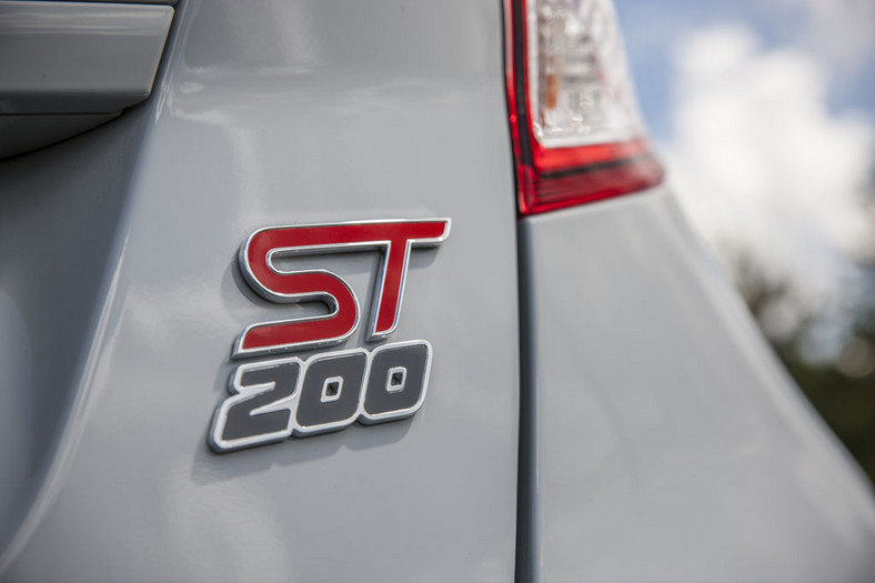 Ford Fiesta ST200 jeszcze więcej zabawy