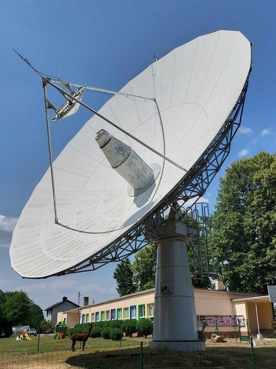 "Dish" Above the kindergarten in Cieszycin.  And under it you can see two llamas