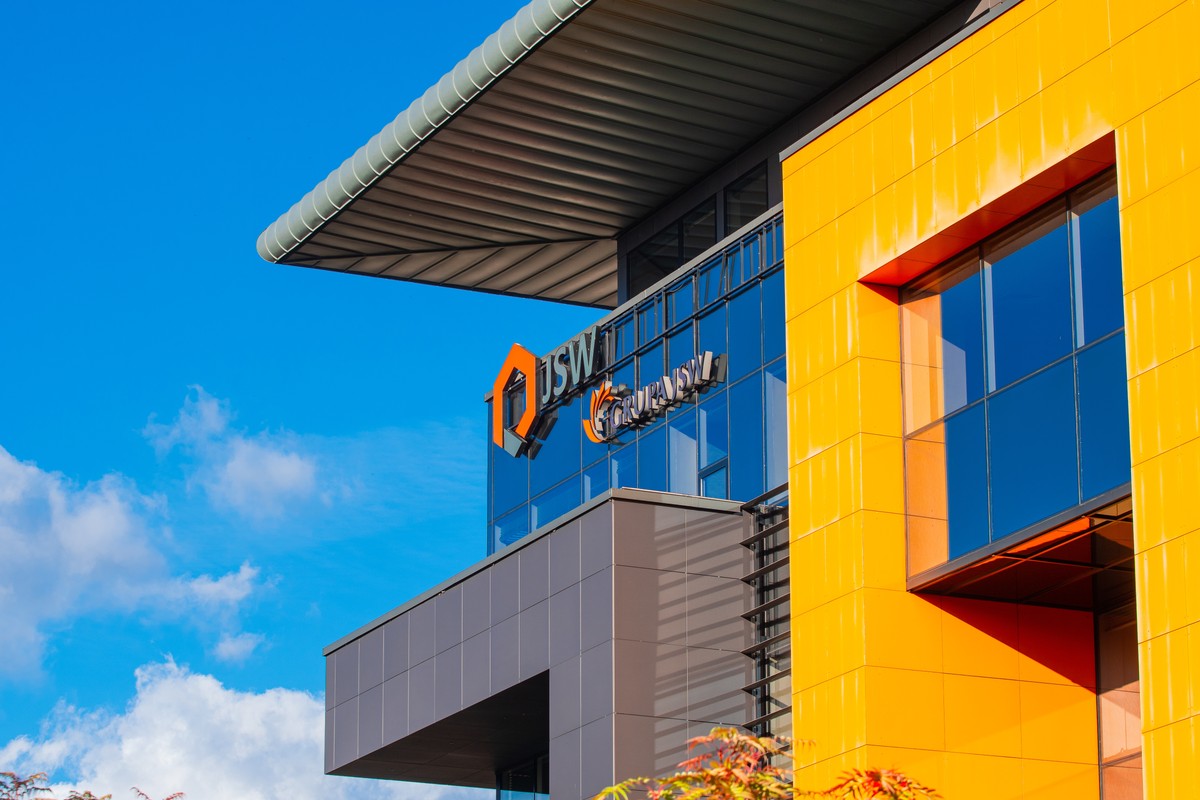 Co się dzieje z polską strategiczną spółką? Minister: Wierzę, że JSW przetrwa