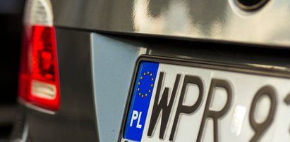 Znikną opłaty pobierane przy wydawaniu praw jazdy, rejestracji i przeglądach aut