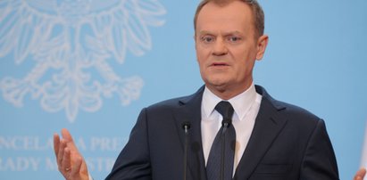 Tusk zafundował darmowy przejazd 200 tys. kierowców