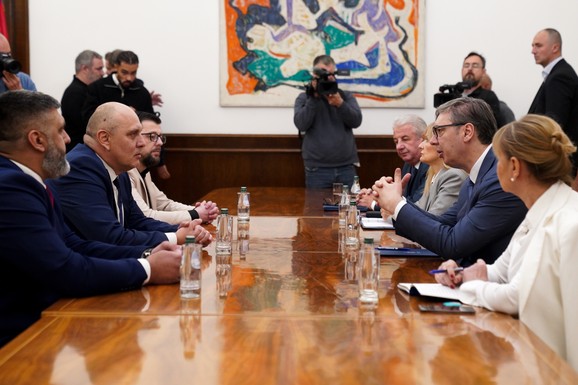 Vučić sutra nastavlja konsultacije: Sastaje se sa predstavnicima tri stranke