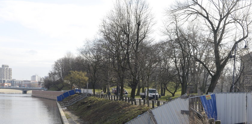 Odnowią zapuszczone nabrzeże Odry