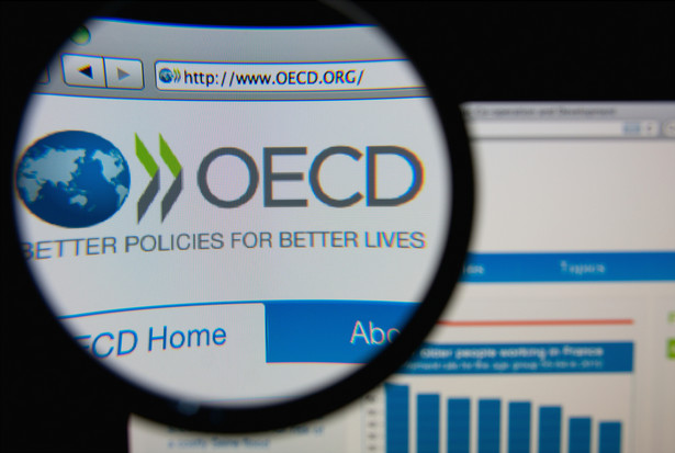 OECD nie wyklucza, że amerykańska Rezerwa Federalna będzie musiała do końca 2019 r. siedmiokrotnie podwyższyć stopy procentowe.