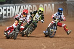 Żużlowa GP: Janowski drugi na Stadionie Narodowym. Zwycięstwo Lindgrena