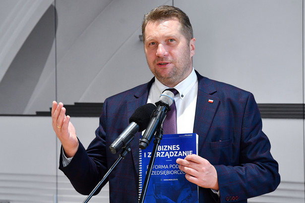 Przemysław Czarnek na prezentacji raportu Gov-Tech nt. planowanego wprowadzenia do szkół przedmiotu biznes i zarządzanie