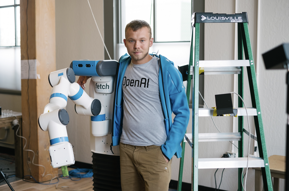 Wojciech Zaremba z OPEN AI bywa nazywany „Polakiem, który stworzył ChatGPT”. W firmie pracuje kilkanaście osób z Polski.