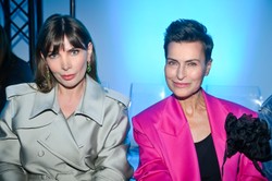 Lekcja stylu w wykonaniu Danuty Stenki. Oversize'owy garnitur i TEN kolor [FOTO]