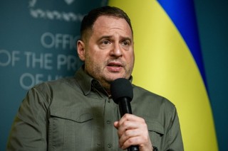 Atak rakietowy na Kijów. Dziesięć osób rannych