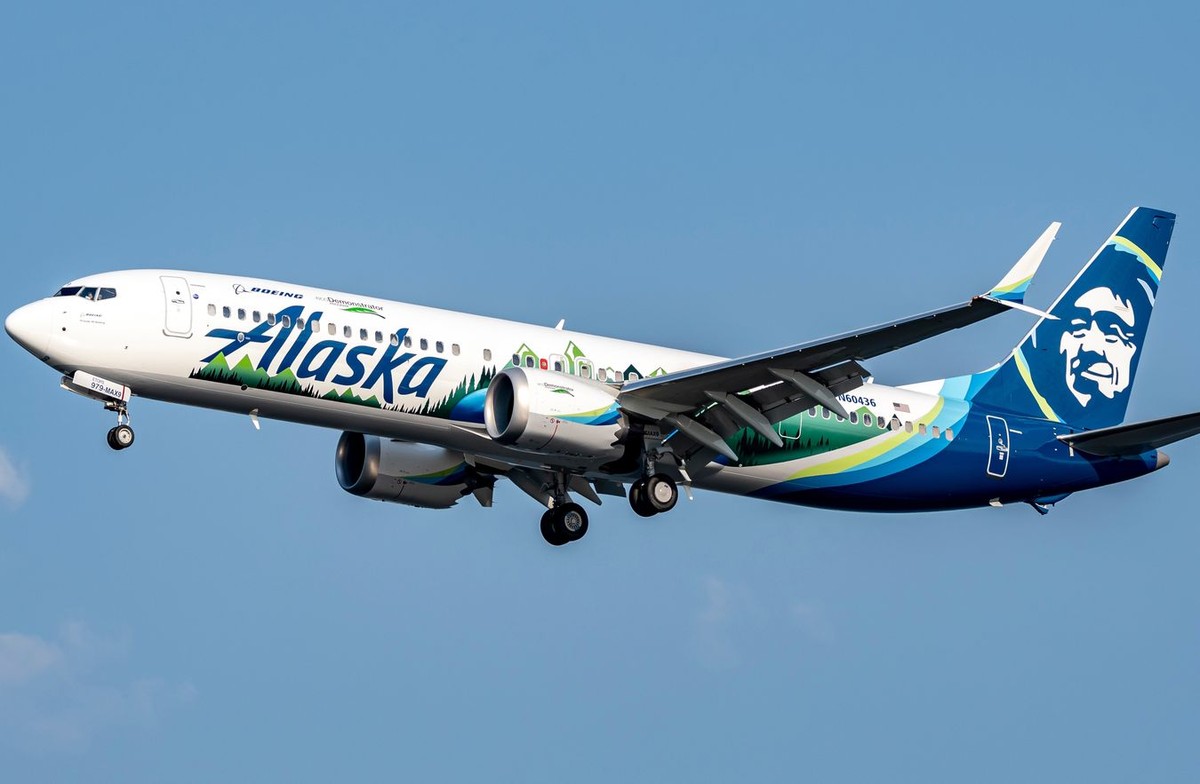 Boeing 737 MAX 9