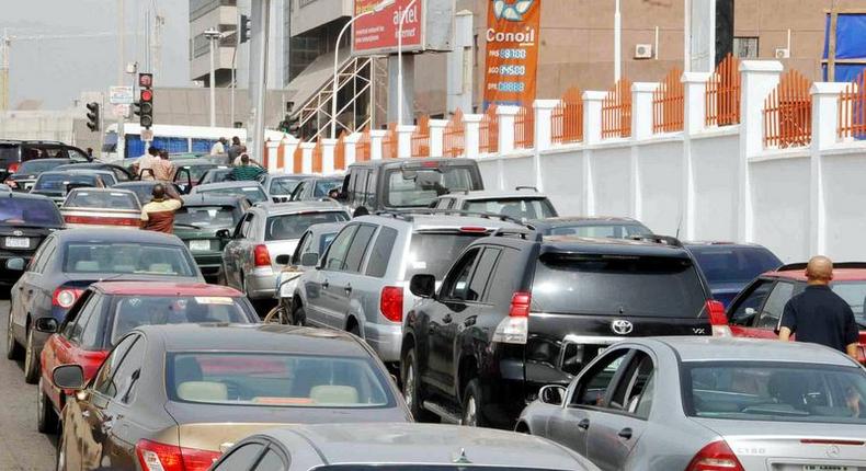 Fuel scarcity: Petrol queues resurface in Calabar (PremiumTimesNG)