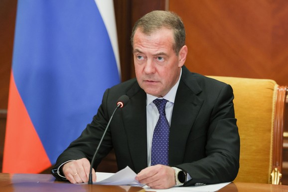 Rat pred vratima Evrope? Ozbiljna pretnja Medvedeva upućena EU zbog dronova