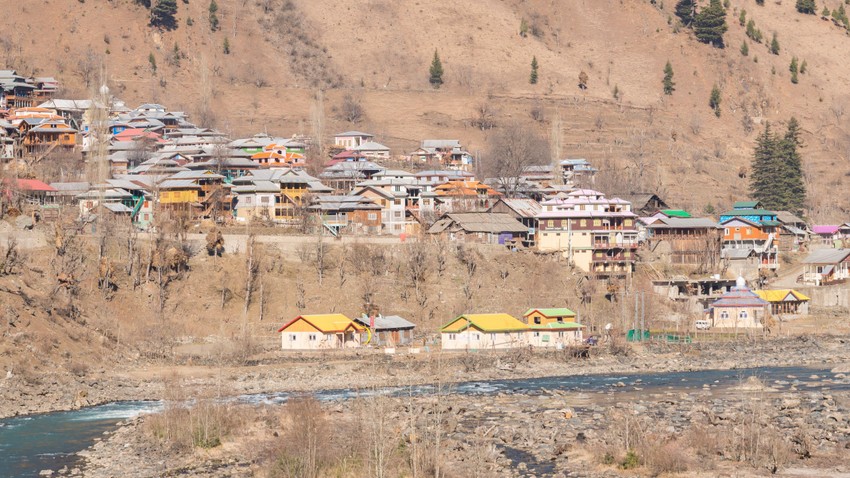 Seoske kuće u Kelu, na pakistanskoj strani Linije kontrole | Foto: Getty Images