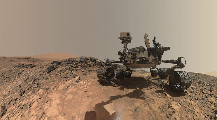 A Curiosity olyan vegyületeket talált, amely feltétele az élet kialakulásának /Fotó: Reuters