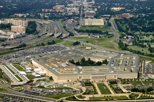 Pentagon chce obowiązkowych szczepień przeciw Covid-19 dla żołnierzy