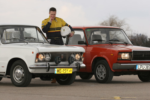 "Duży" Fiat 1.3 kontra Łada 2107 1.3 - Klasyki PRL-u w teście mistrza