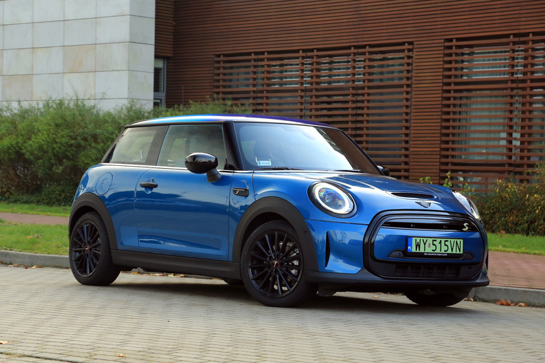 MINI Cooper SE (2021 r., lifting)