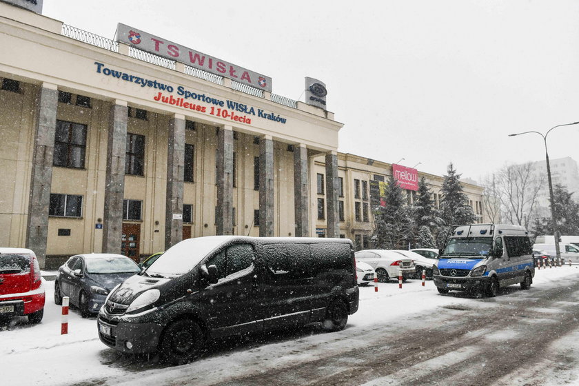 PRZESZUKANIE HALA WISLA KRAKOW LYK