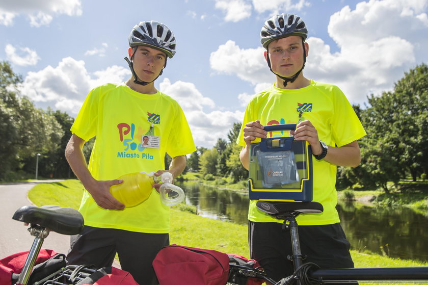 Patrolują miasto na rowerach i niosą pomoc medyczną