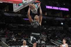 Jeremy Sochan wybrany do drugiej piątki debiutantów ligi NBA