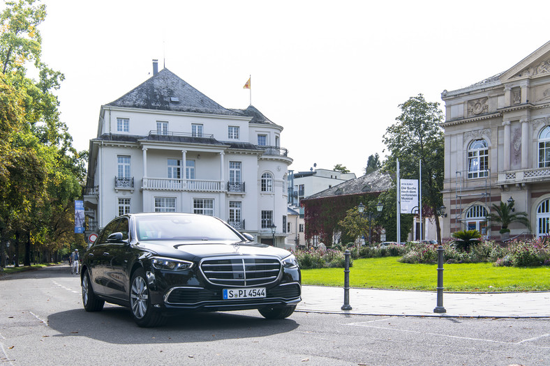 Mercedes S680 GUARD 4MATIC