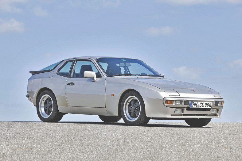 Porsche 944 (1981–91)