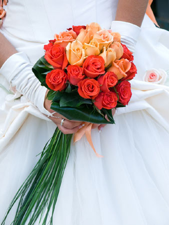 Róże królują w ślubnych bukietach!
