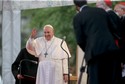 Papież Franciszek na spotkaniu z romską społecznością w dzielnicy Lunik IX